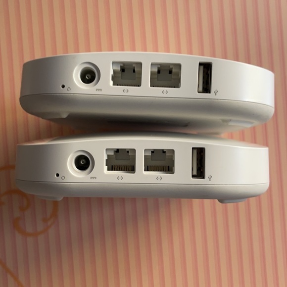 Eero 1st generation WiFi network